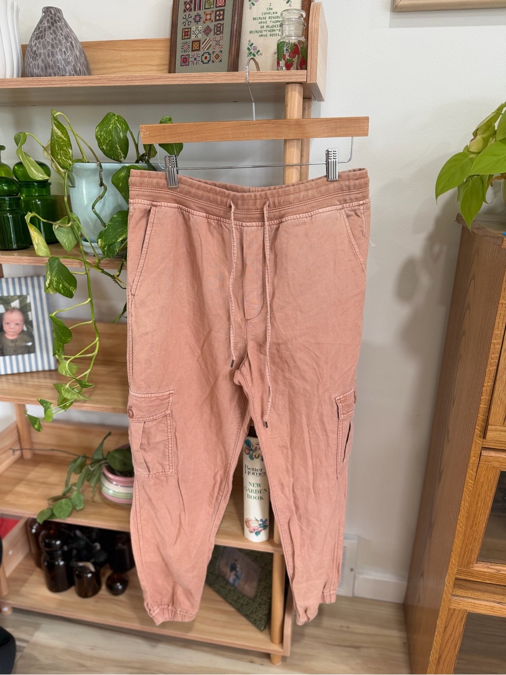 Gap Khaki Medium Faded Rust Cargo Joggers